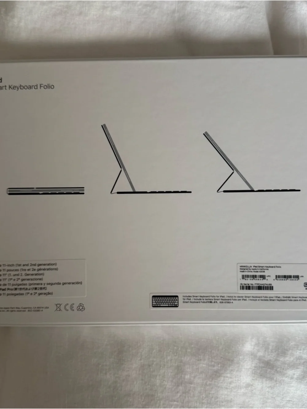 Apple | Smart Keyboard Folio for iPad Air and iPad Pro (11-inch)